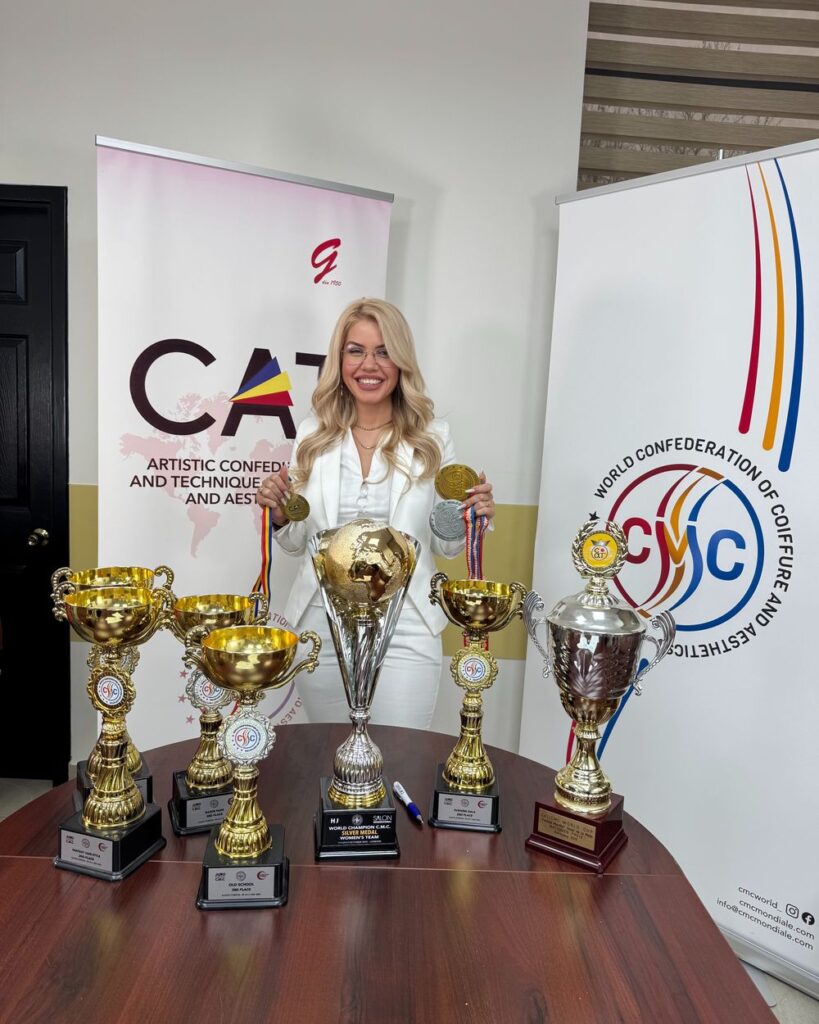 Gabriela Stoian cu trofeele CAT